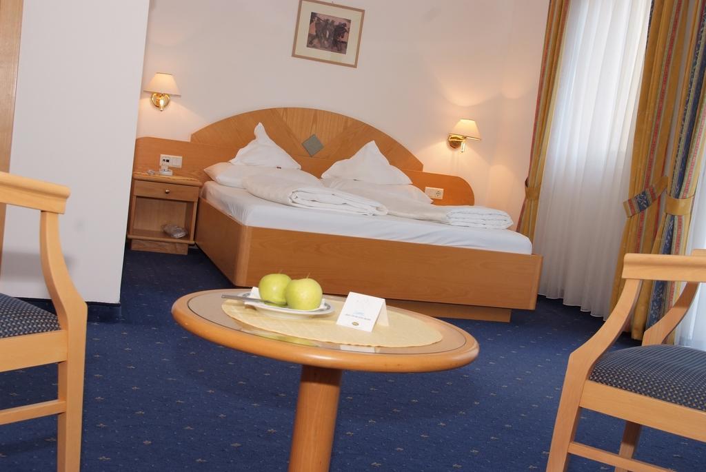 Seehotel Sparer Appiano Sulla Strada Del Vino Exterior foto