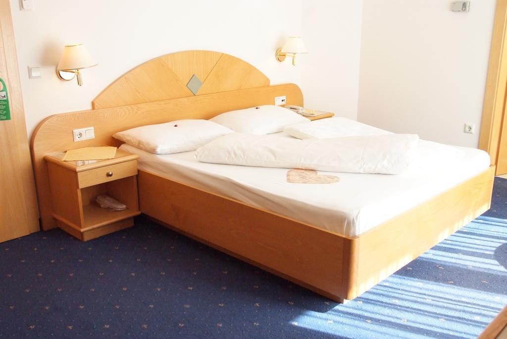 Seehotel Sparer Appiano Sulla Strada Del Vino Habitación foto